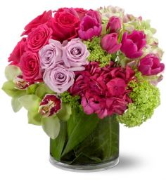 Trade show flowers, Event flowers, Convention flowers, exhibit displays, trade show booth decor, flower rentals, plant rentals